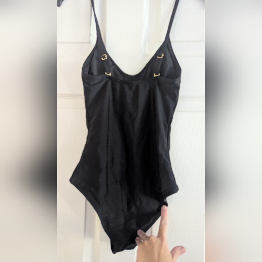 One piece bathing suit shaping control - Picture 2 of 5